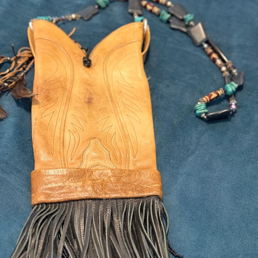 Lucchese Tan Leather Crossbody Bag with Fringe - Picture 3 of 8
